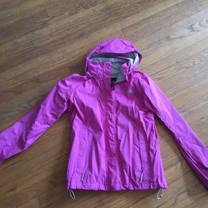 Womens North Face Rain Jacket - Size Medium